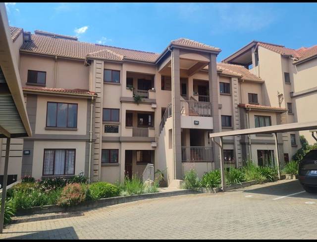 2 BEDROOM TOWNHOUSE FOR SALE IN MARAIS STEYN PARK